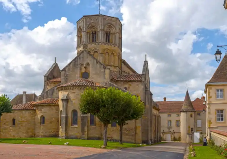 Semur-en-Brionnais